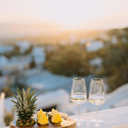 Noir Cave Villa With Private Jacuzzi And Sunset Terrace Pýrgos Exterior foto