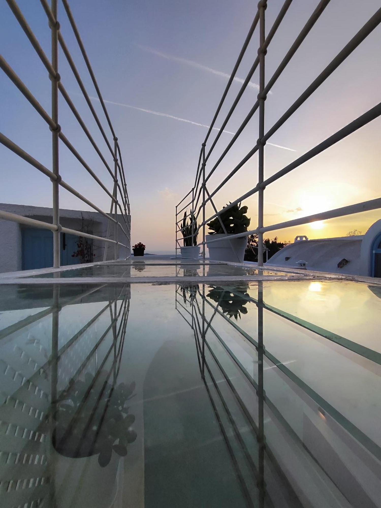 Noir Cave Villa With Private Jacuzzi And Sunset Terrace Pýrgos Exterior foto